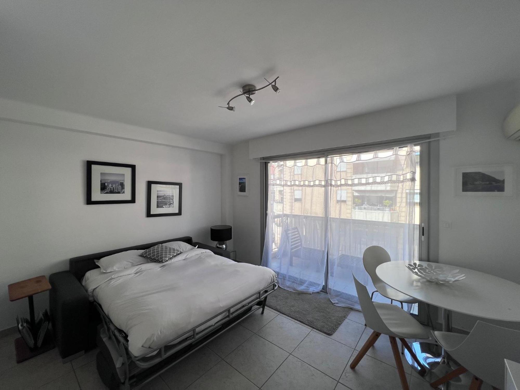 Riviera Eden Palace Cannes Ngoại thất bức ảnh